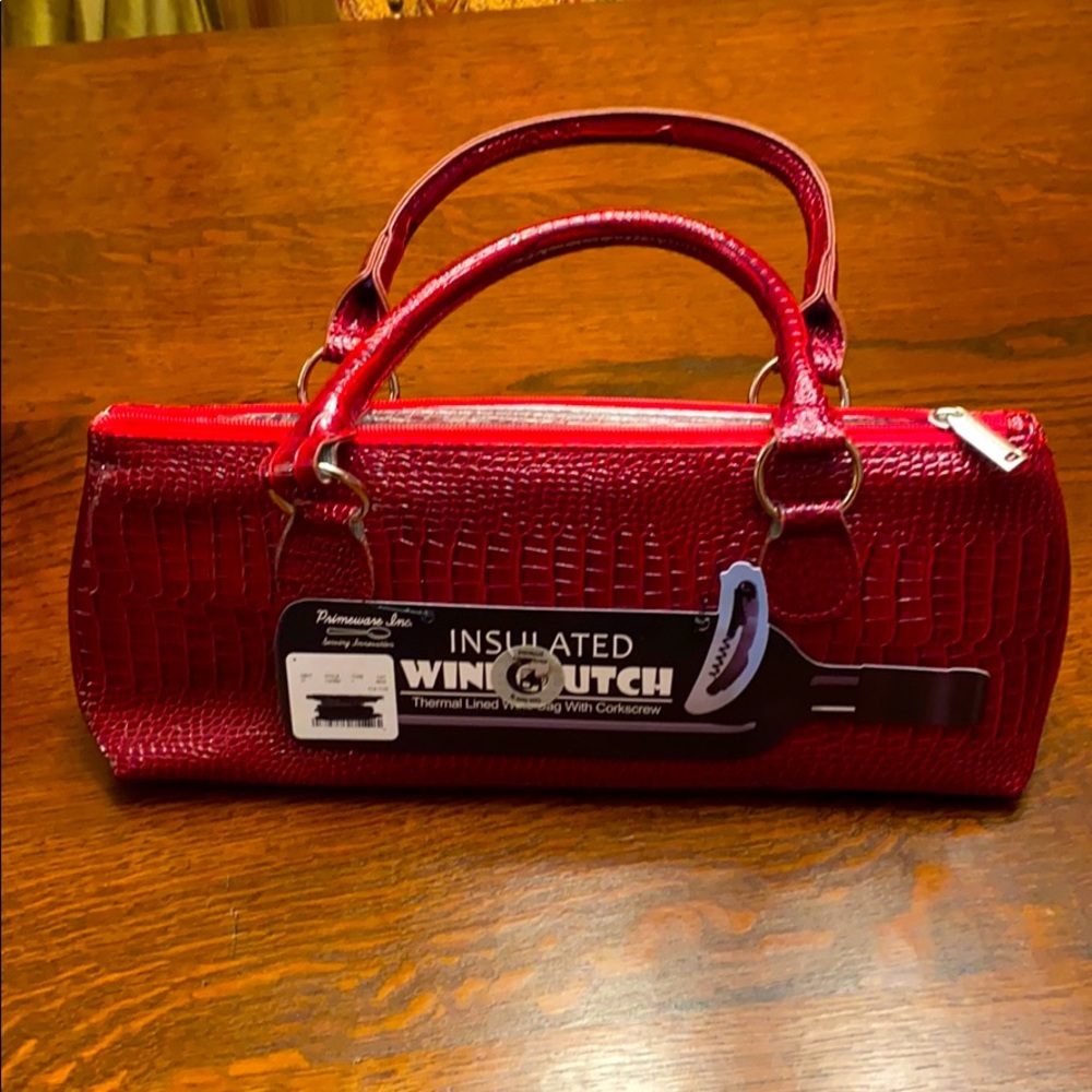 Wine Clutch insulated.
